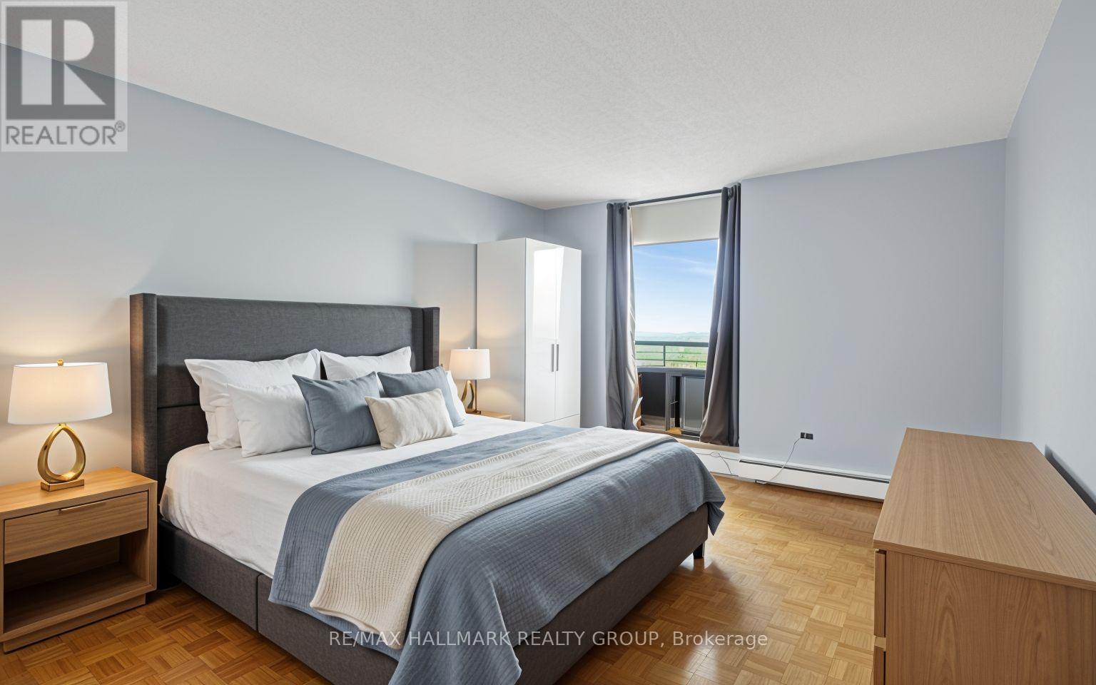 #1503 505 ST LAURENT BOULEVARD - 17