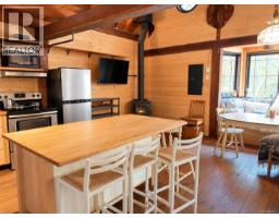 230 Halibut Hill, Mudge Island, BC V0R1X6 Photo 7
