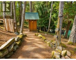 230 Halibut Hill, Mudge Island, BC V0R1X6 Photo 37