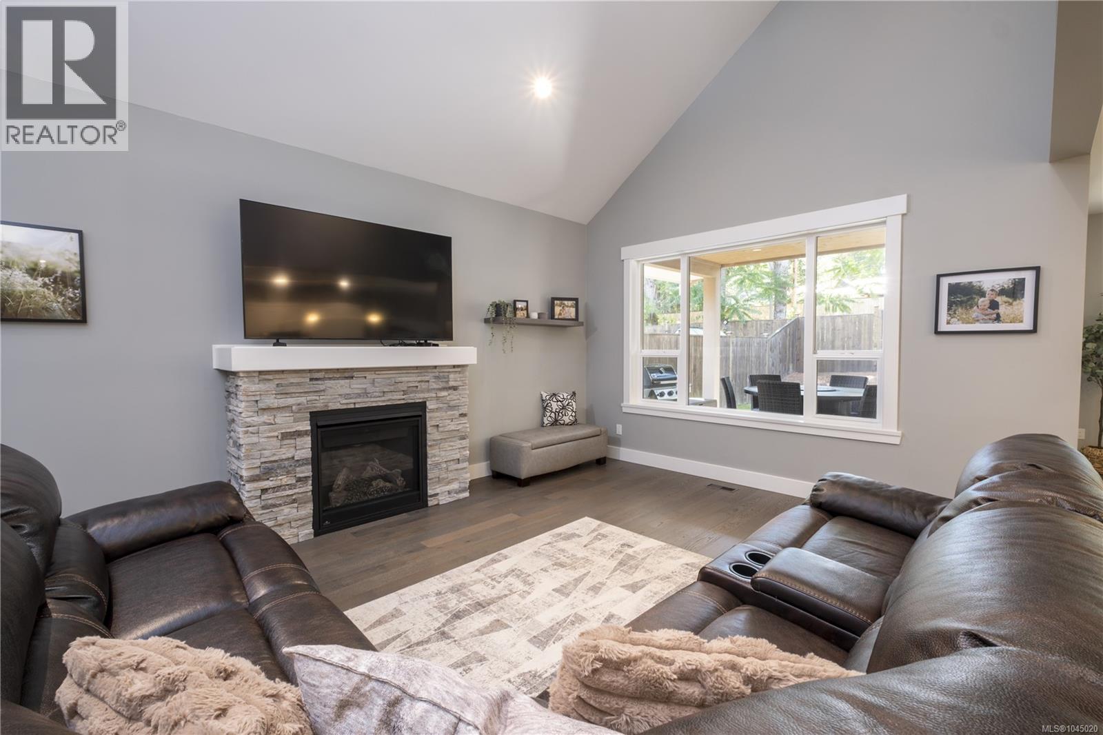 #174 303 Arden Rd - Image 9