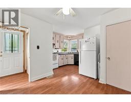 4pc Bathroom - 241 East 44th Street, Hamilton, ON L8T3H7 Photo 9