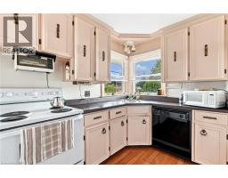 241 East 44th Street, Hamilton, ON L8T3H7 Photo 12