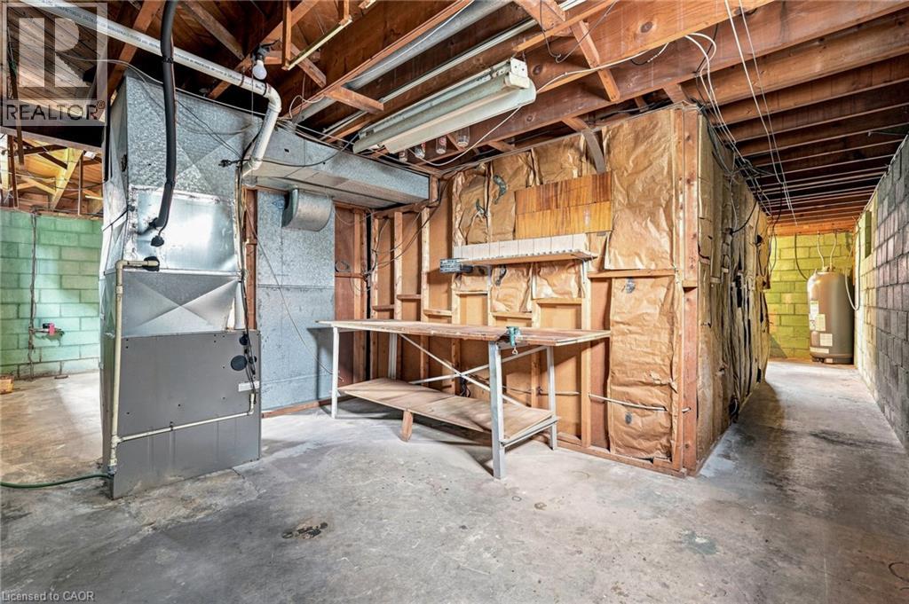 241 EAST 44TH Street - 26