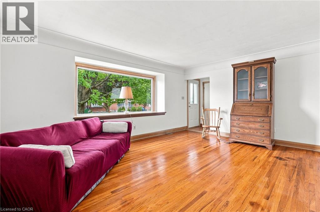 241 EAST 44TH Street - 6