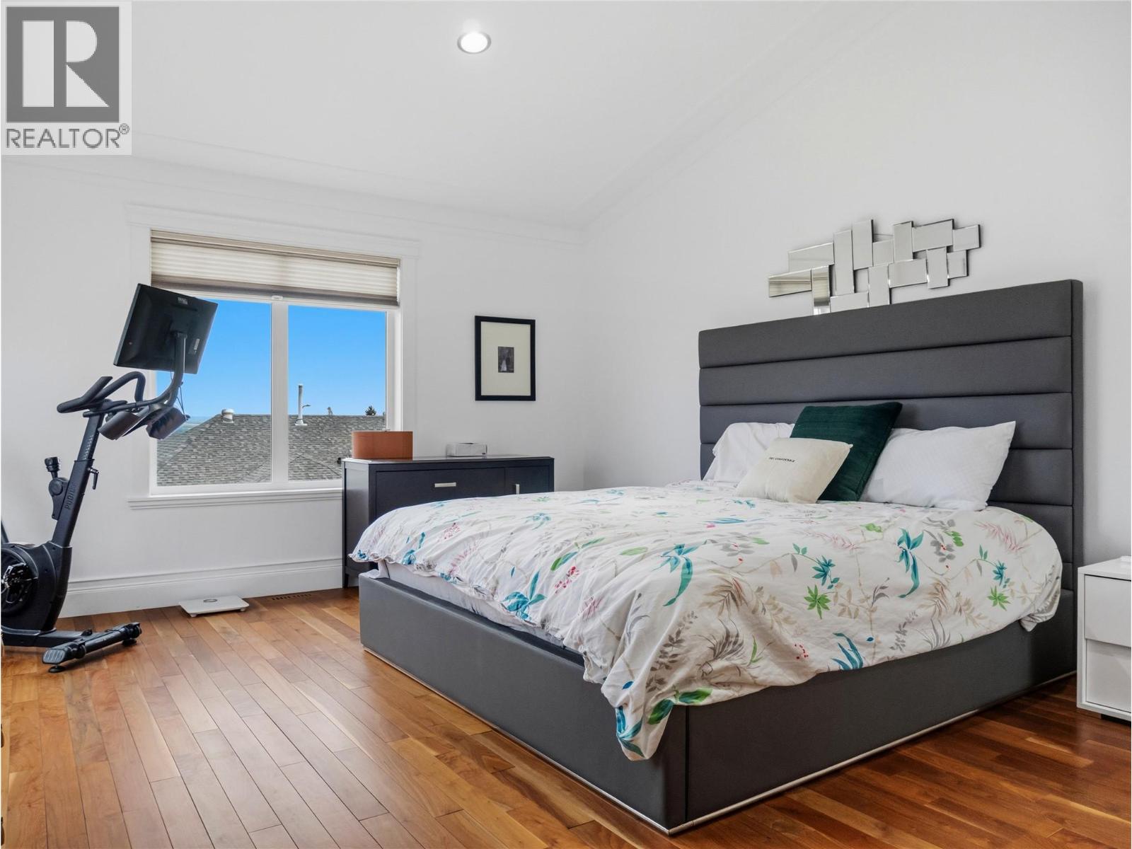 8701 19A Street - Image 22