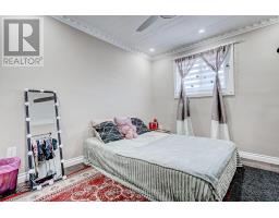 1228 Jane Street N, Toronto, ON M6M4X7 Photo 14
