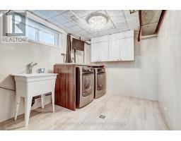 1228 Jane Street N, Toronto, ON M6M4X7 Photo 21