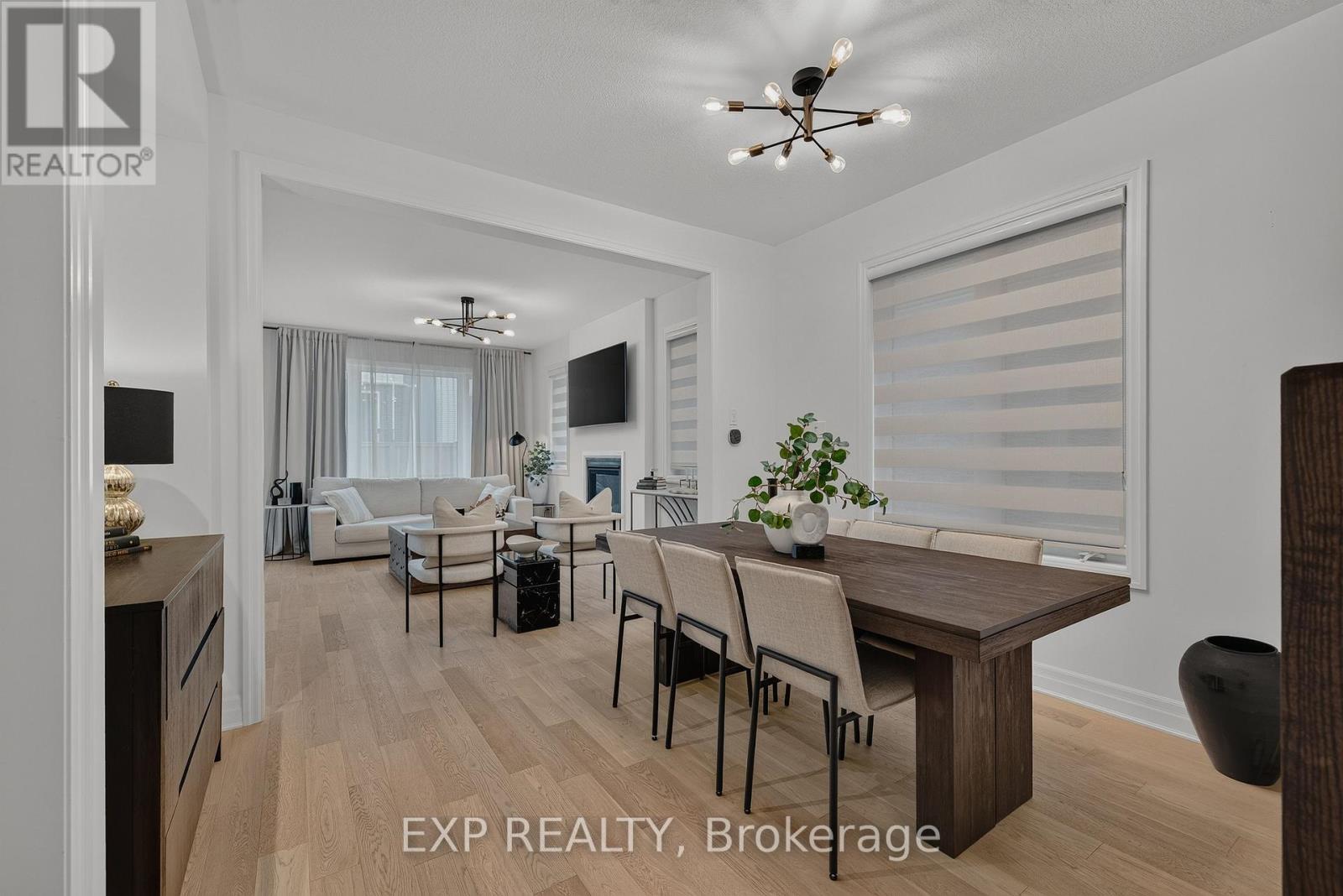 173 FORESTWALK STREET — photo 3
