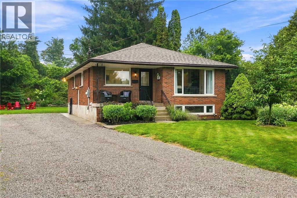 10 TAYLOR Crescent, Dundas — photo 3