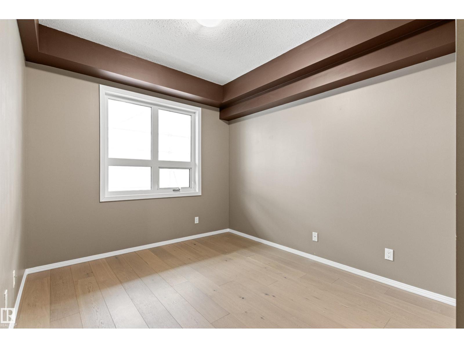 #417 10717 83 AV NW - Image 21