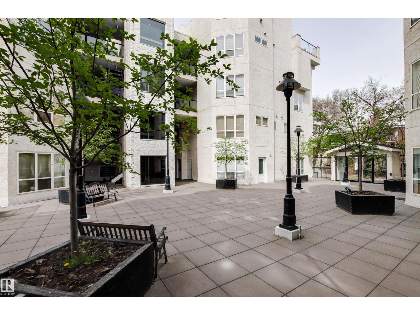 #417 10717 83 AV NW - Image 52
