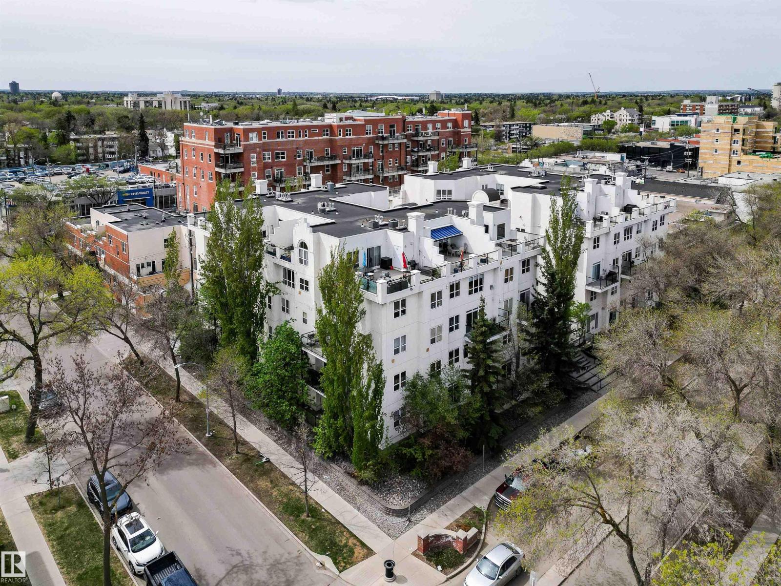 #417 10717 83 AV NW - 56
