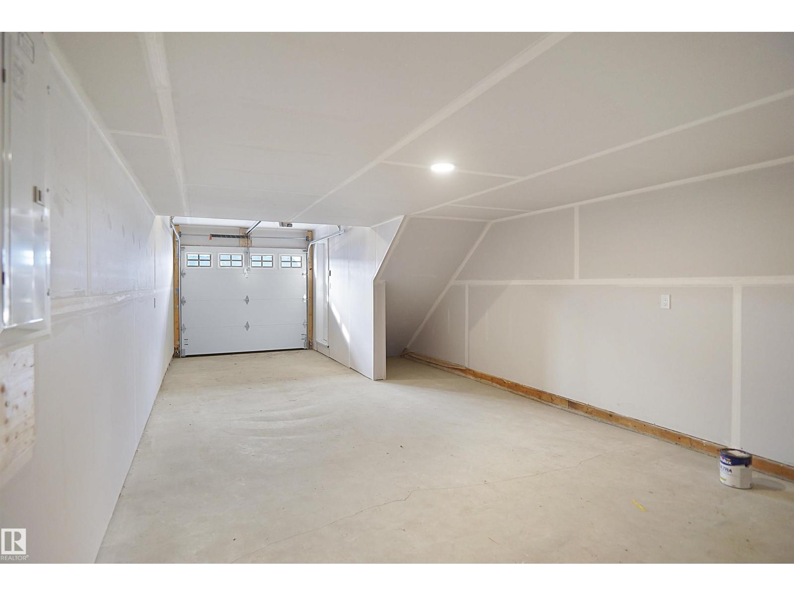 1429 9 Street NW - Photo 24