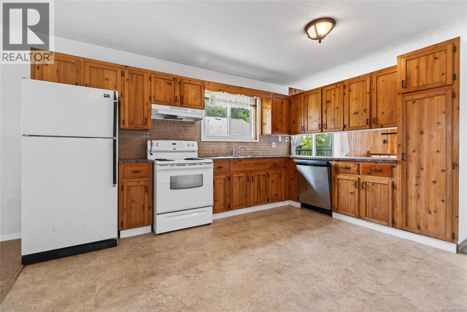 684 Robron Rd - Image 12