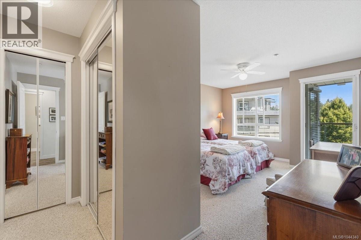 #307 6738 Dickinson Rd - 10