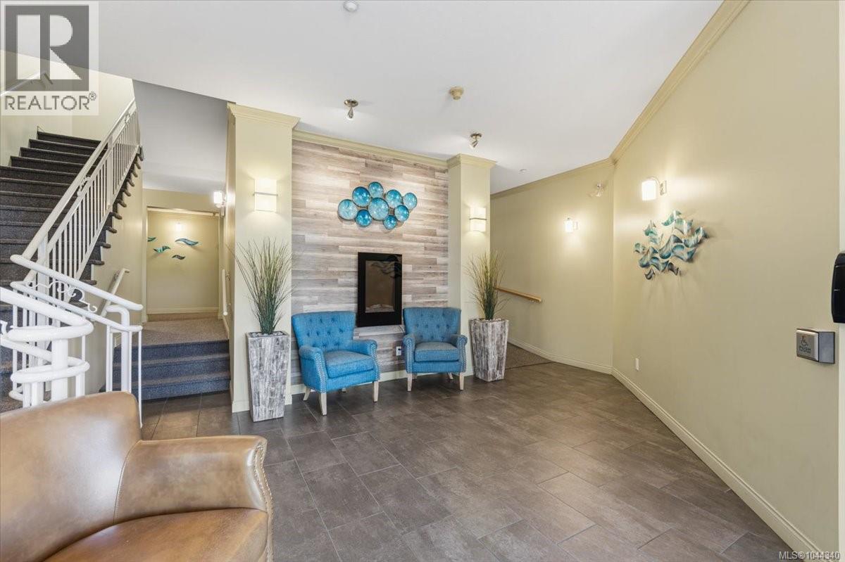 #307 6738 Dickinson Rd - 5