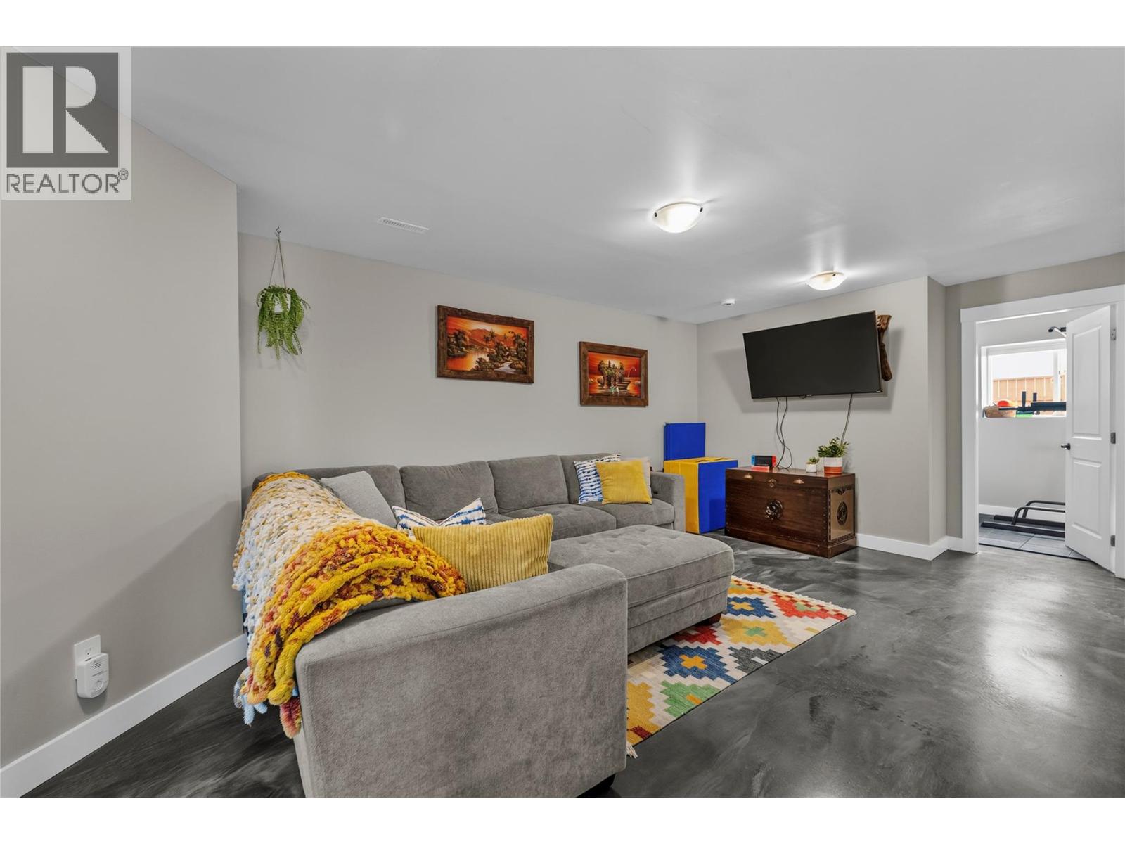 389 DALADON Drive - Image 29