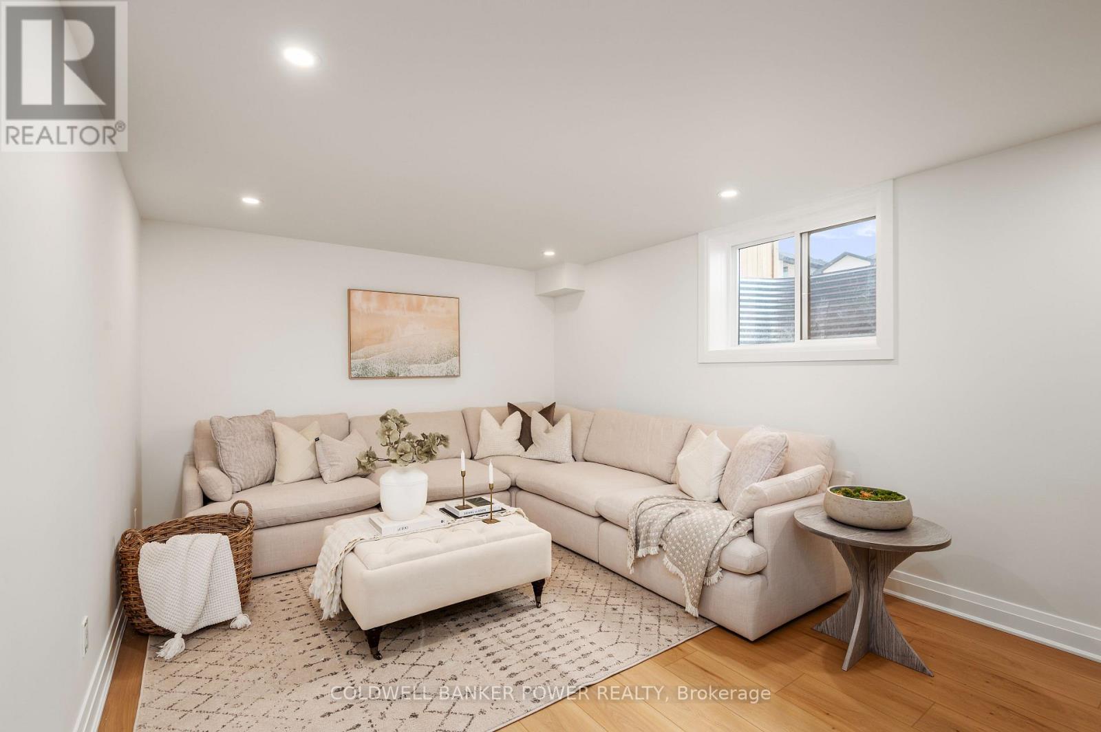 LOT 129 DARWIN CRESCENT - 35