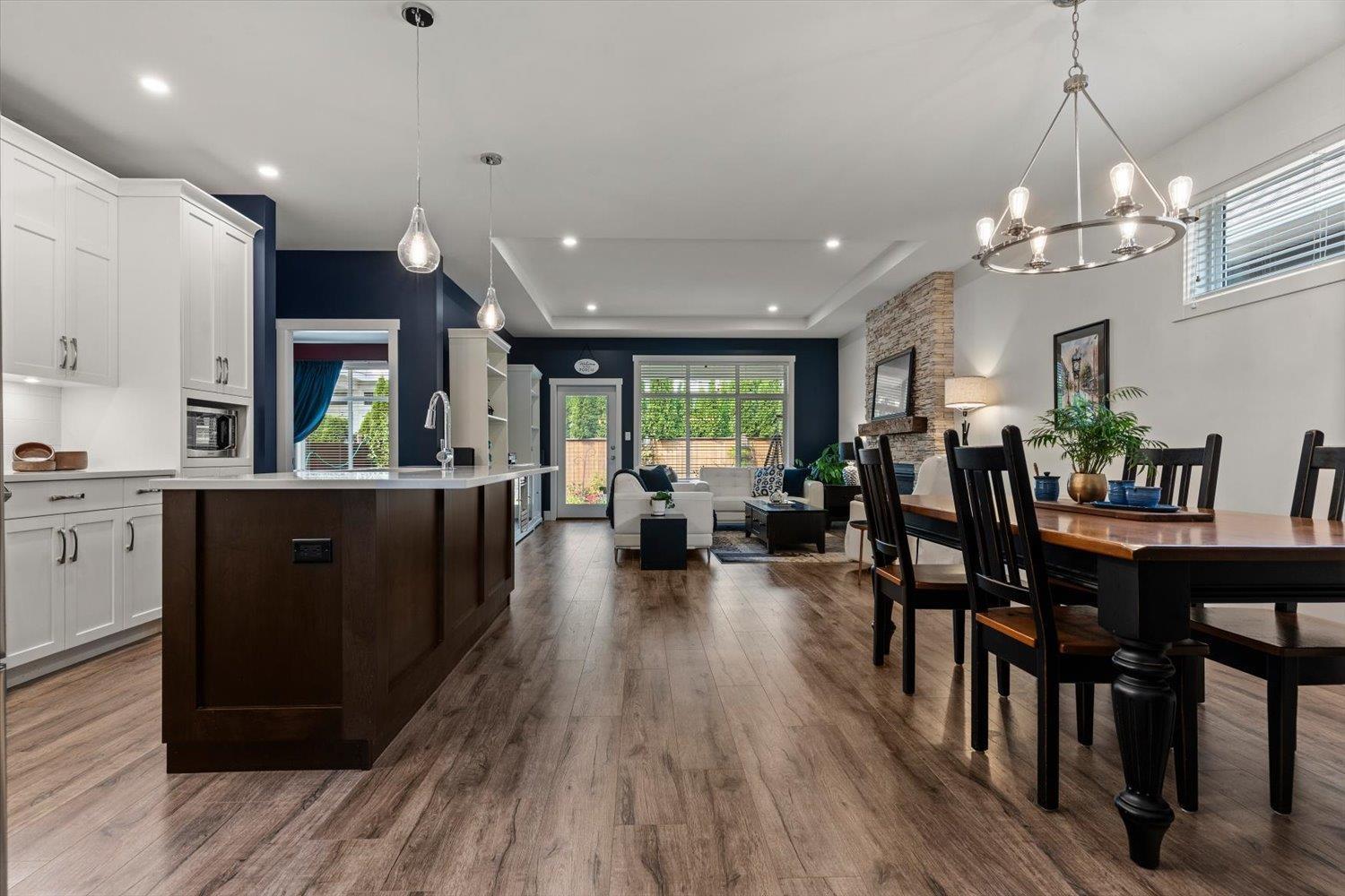 34 628 MCCOMBS DRIVE, Harrison Hot Springs, Harrison Hot Springs