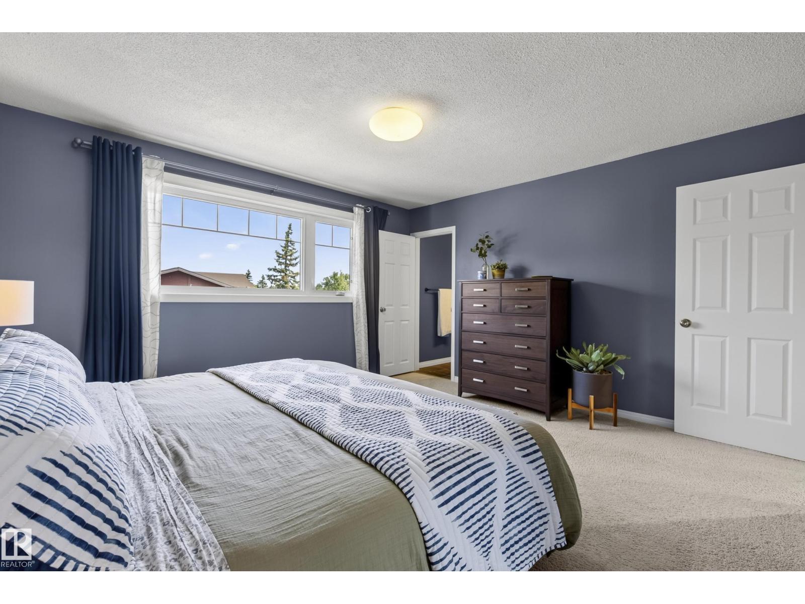 14332 51 AV NW - 29