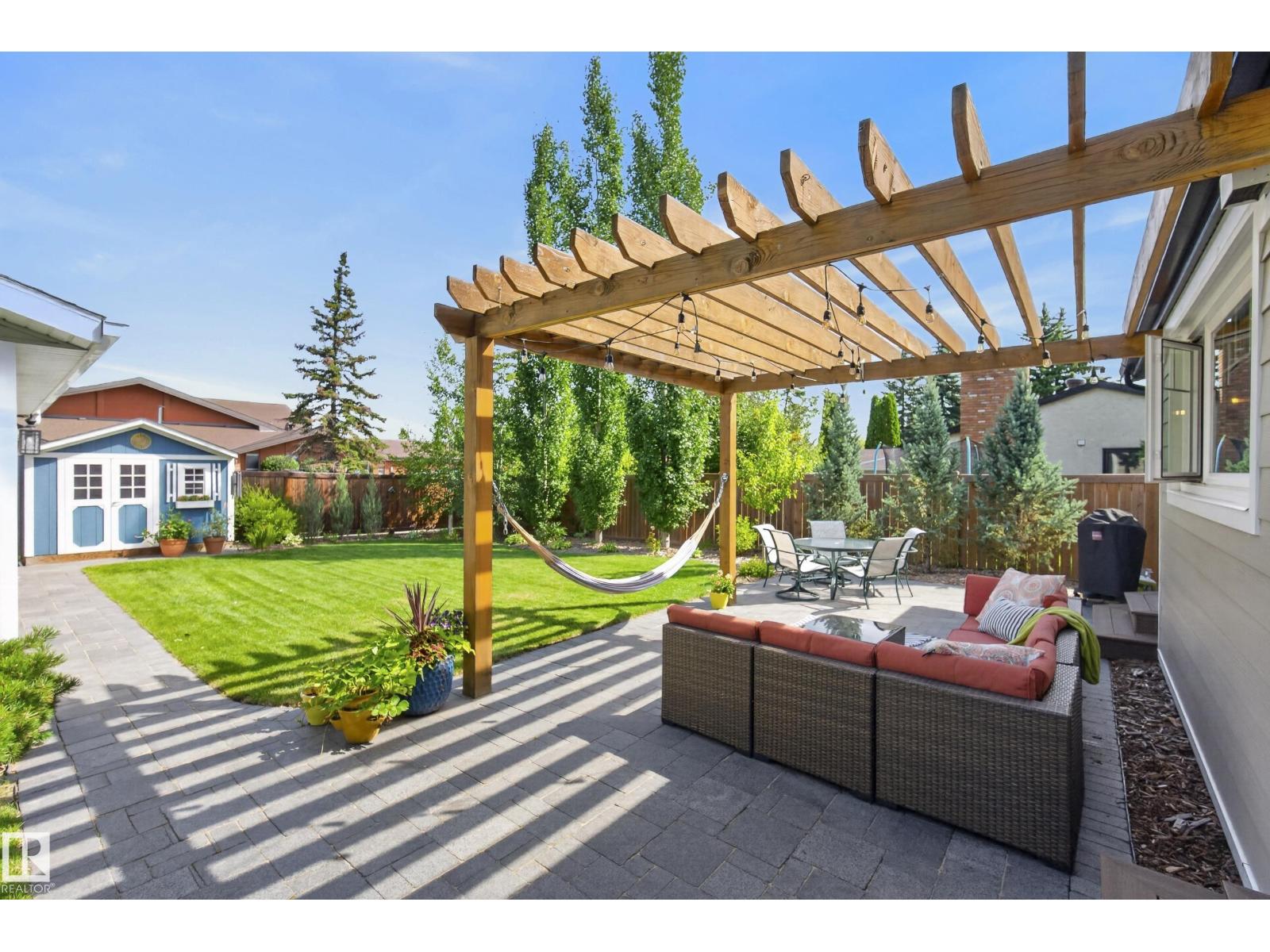 14332 51 AV NW - 39