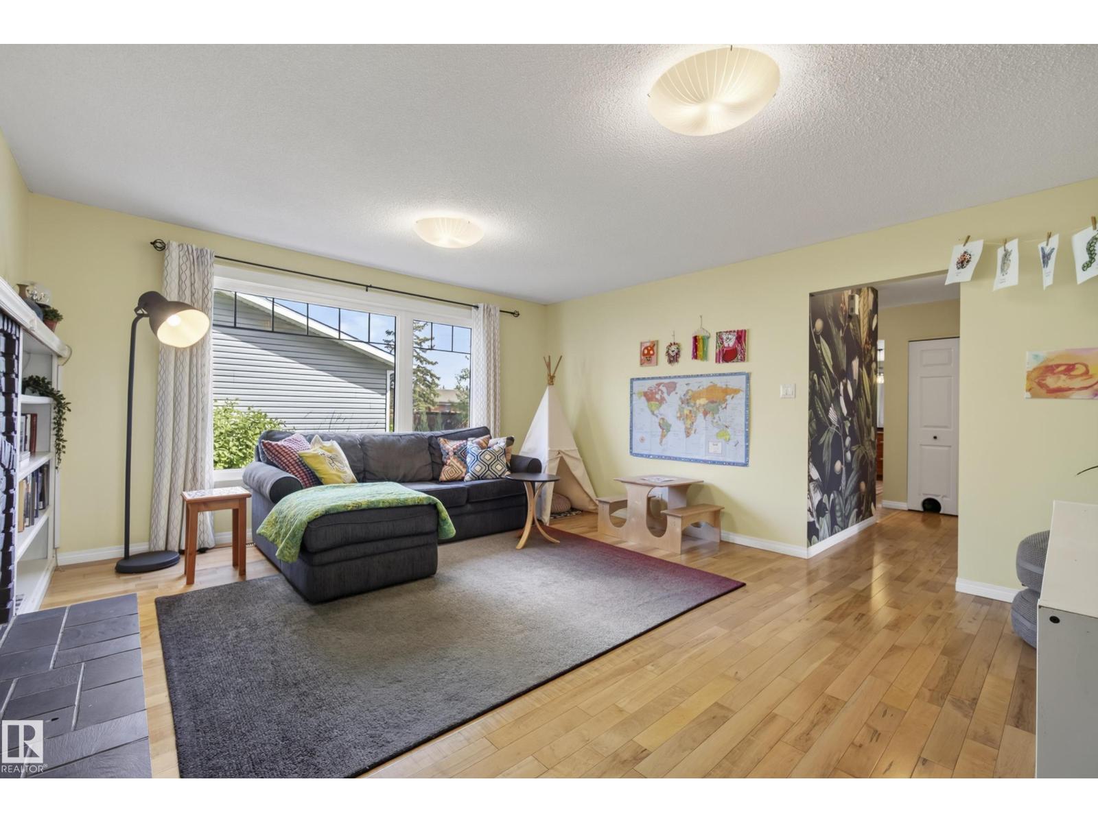 14332 51 AV NW - 24