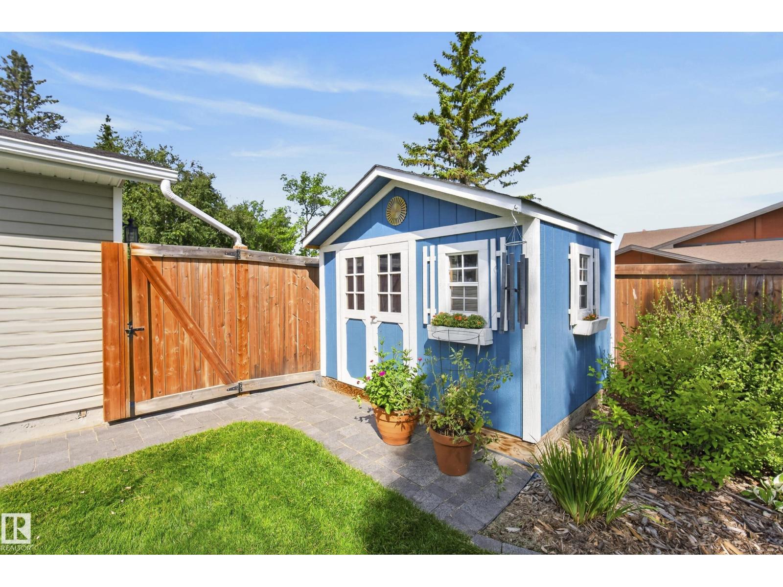 14332 51 AV NW - 44