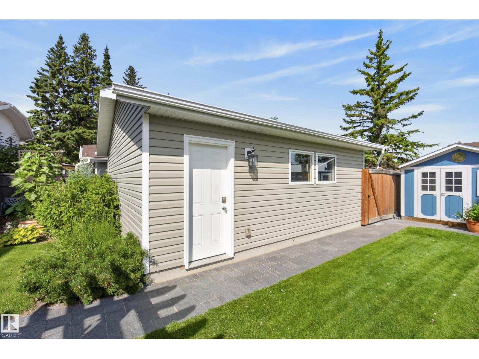 14332 51 AV NW - 48