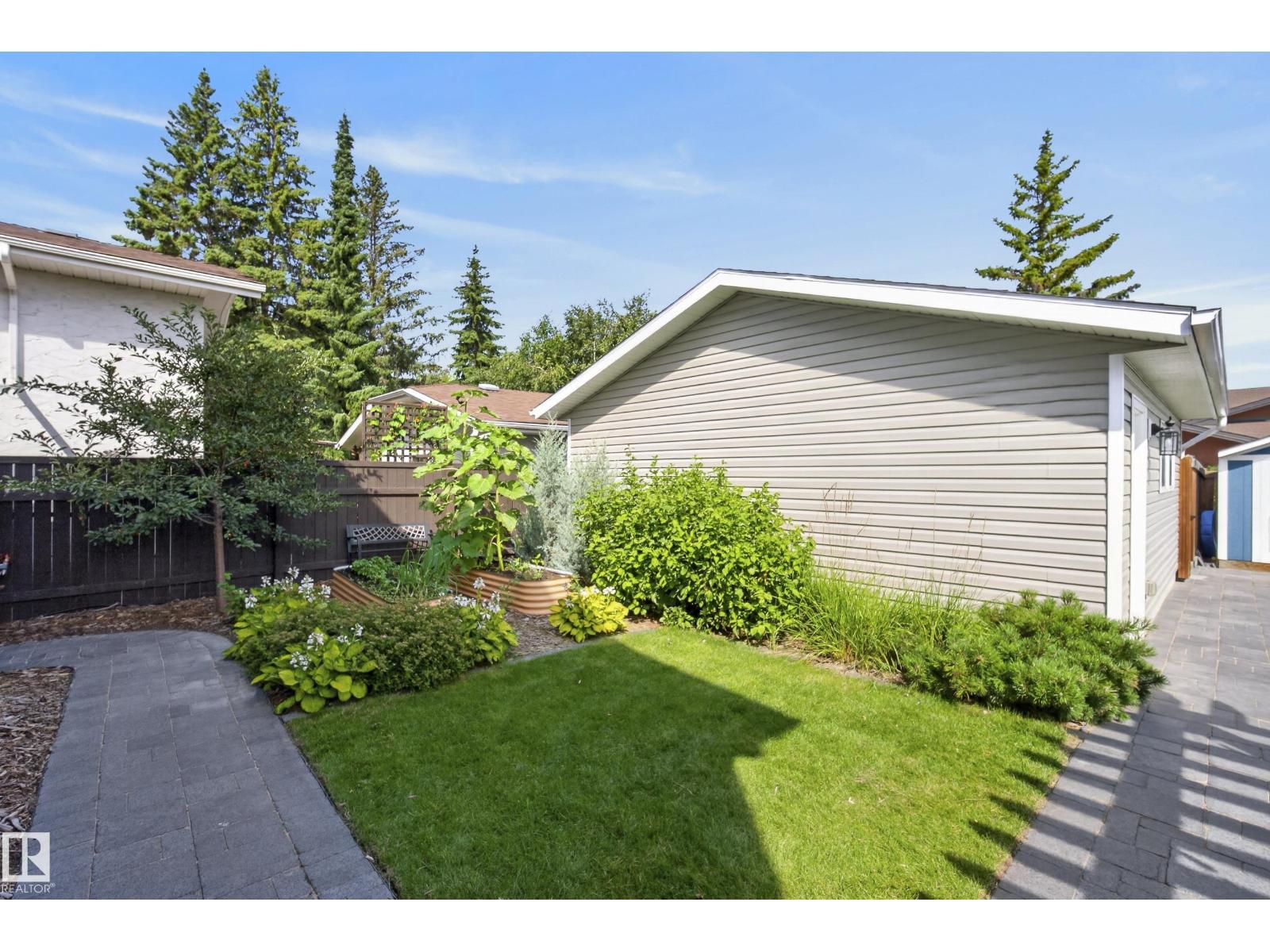 14332 51 AV NW - 47