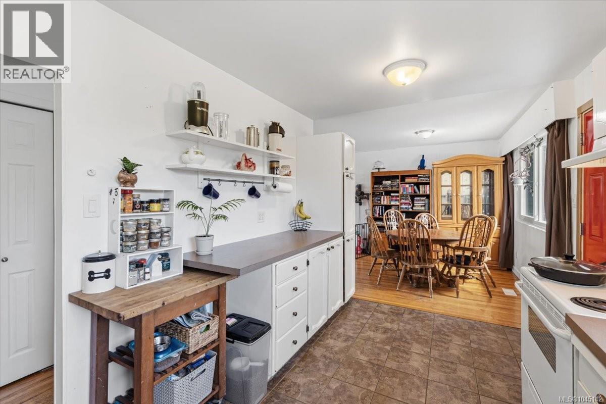 448 Lenhart Ave - 4