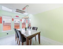16111 10 Avenue, Surrey, BC V4A1A7 Photo 10