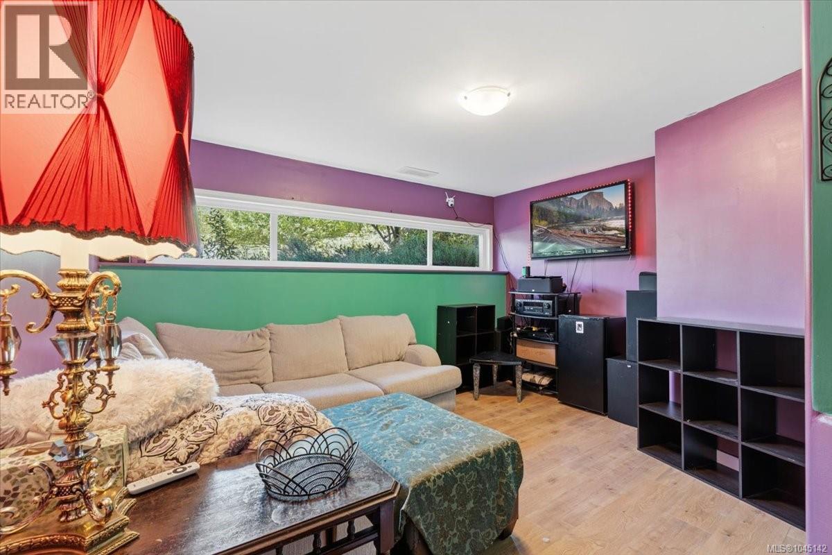 448 Lenhart Ave - 14