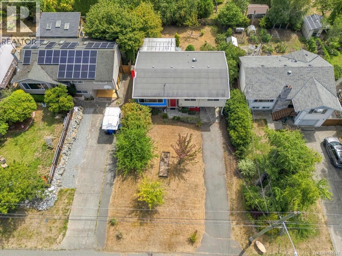 448 Lenhart Ave - Image 32