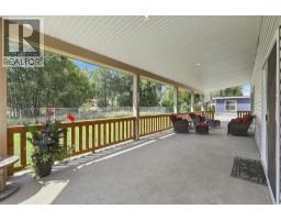 4pc Bathroom - 471 Woodward Avenue, Merritt, BC V0K1Y0 Photo 9