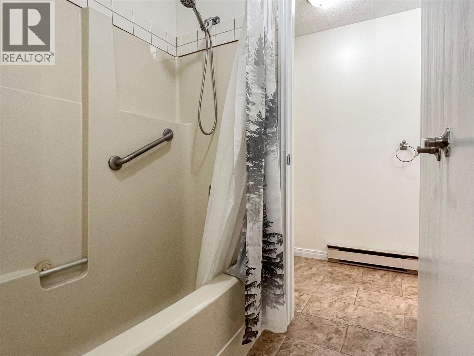 220 Prior Road S Unit# 3, Kelowna