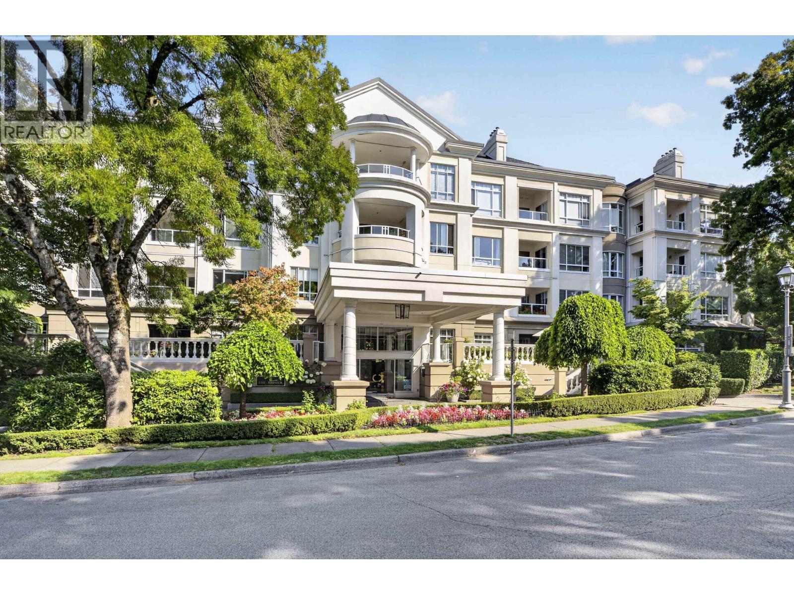1 Bed, 1 Bath Apartment for Sale in Vancouver – 405 5735 HAMPTON PLACE, Vancouver – MLS# R3154153 - Image 39