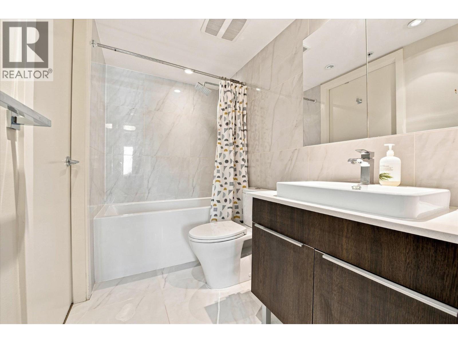 1 Bed, 1 Bath Apartment for Sale in Vancouver – 323 1588 E HASTINGS STREET, Vancouver – MLS# R3154264 - Image 24
