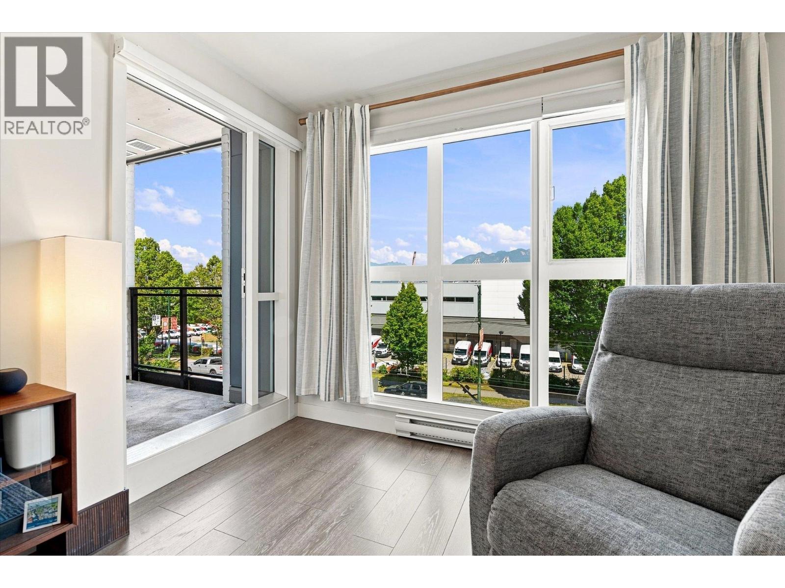 1 Bed, 1 Bath Apartment for Sale in Vancouver – 323 1588 E HASTINGS STREET, Vancouver – MLS# R3154264 - Image 5