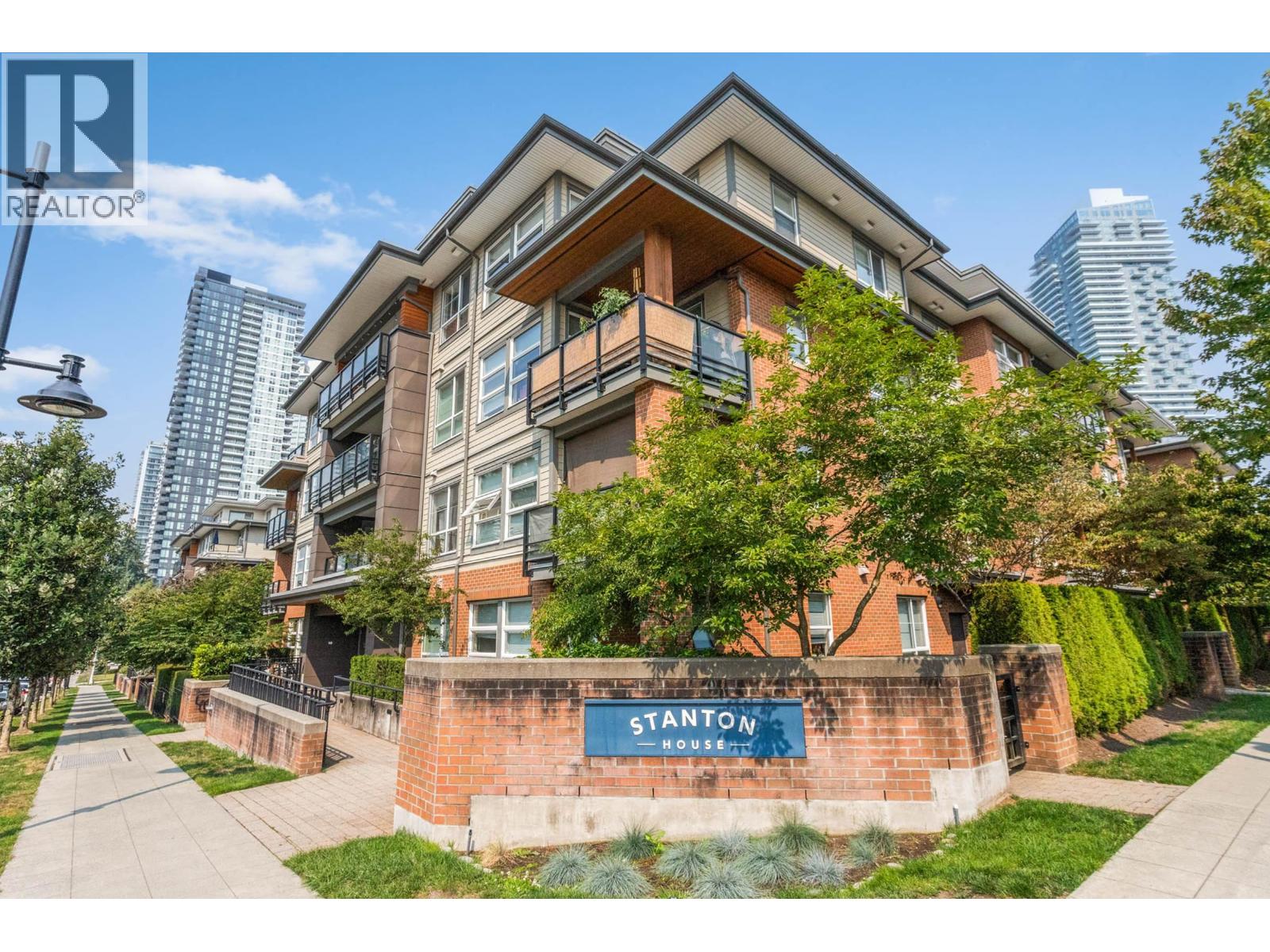 2 Bed, 2 Bath Apartment for Sale in Coquitlam – 502 609 COTTONWOOD AVENUE, Coquitlam – MLS# R3154281 - Image 2