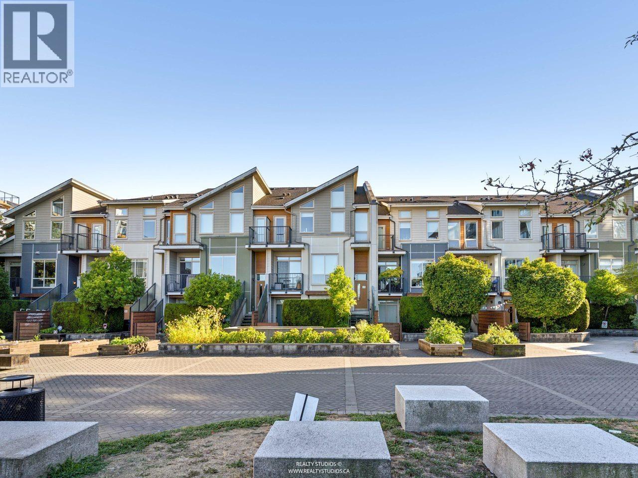 24 10133 RIVER DRIVE