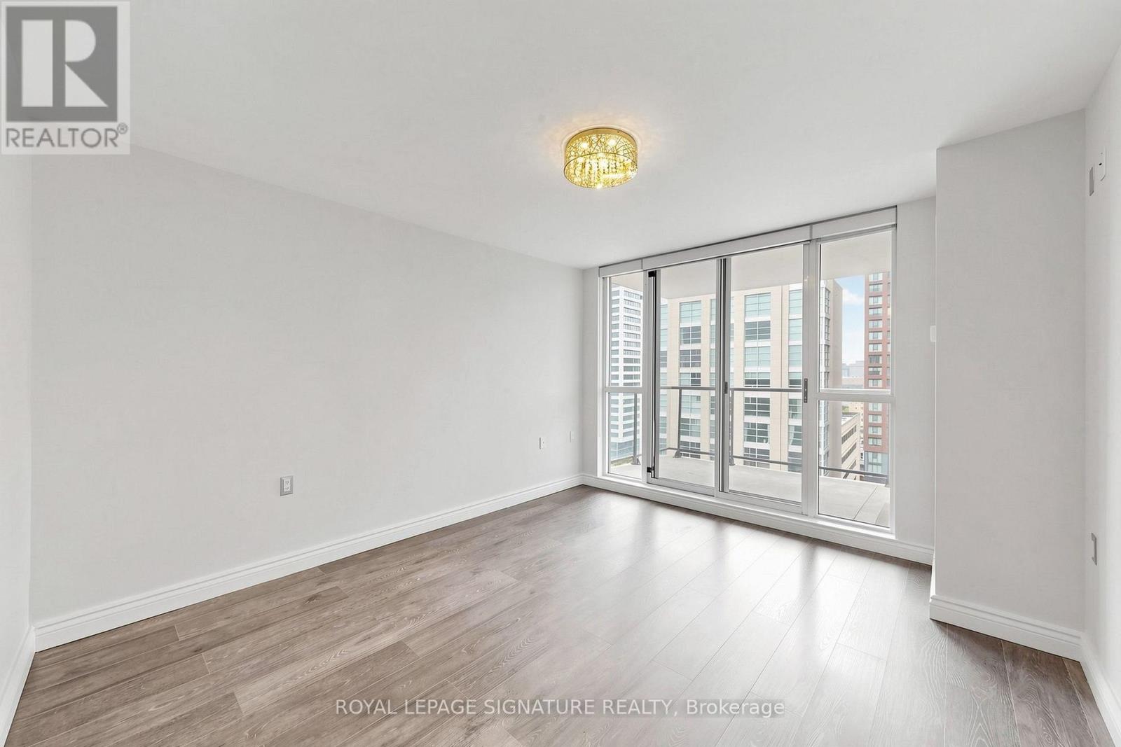 #1801 388 BLOOR STREET E - Image 27
