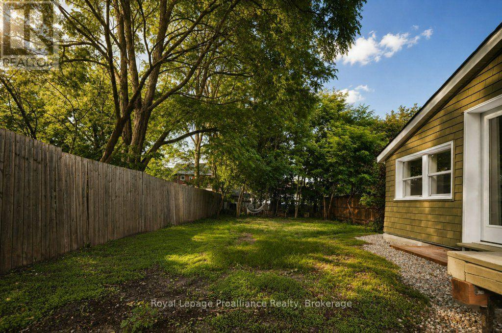275 CHARLES STREET - 42