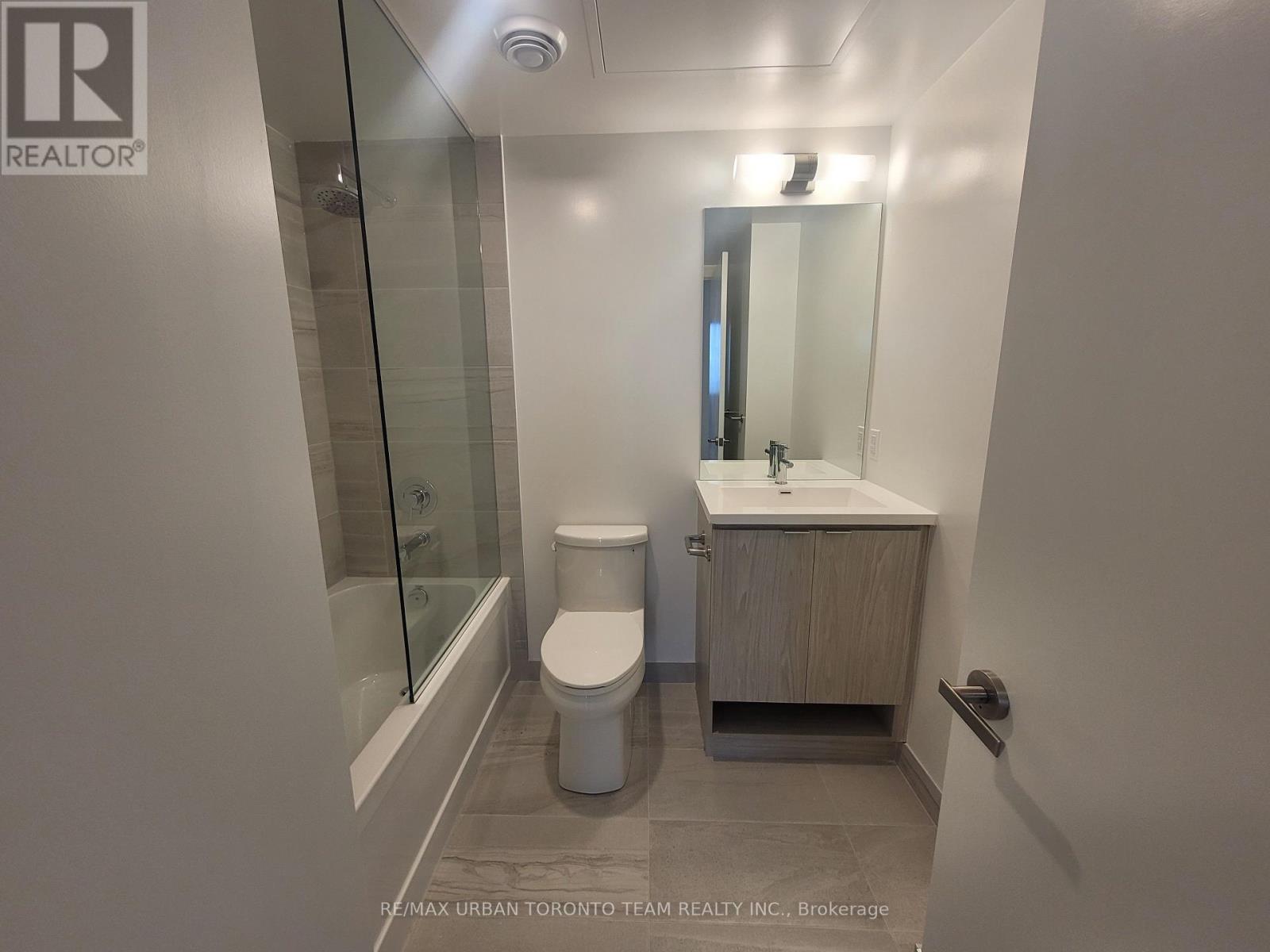 #4508 55 COOPER STREET - 11