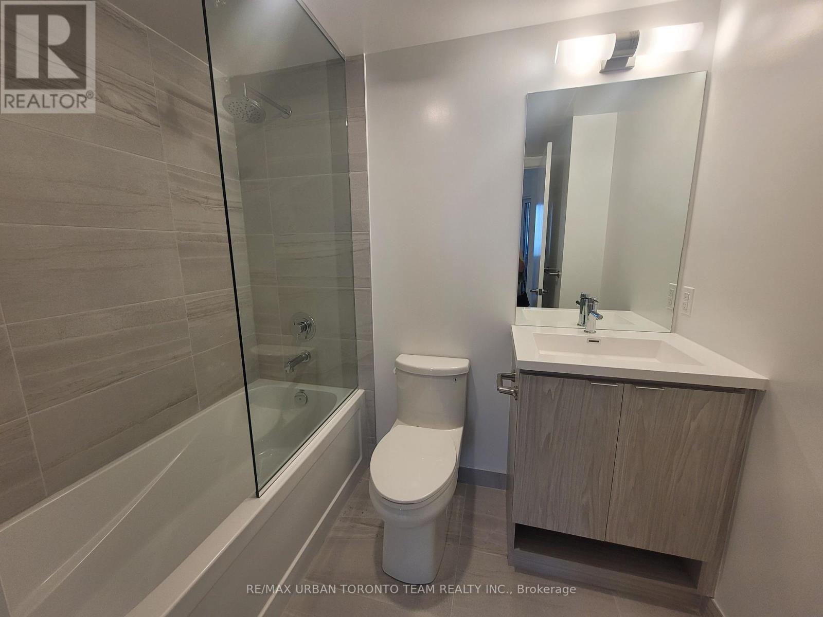 #4508 55 COOPER STREET - 12