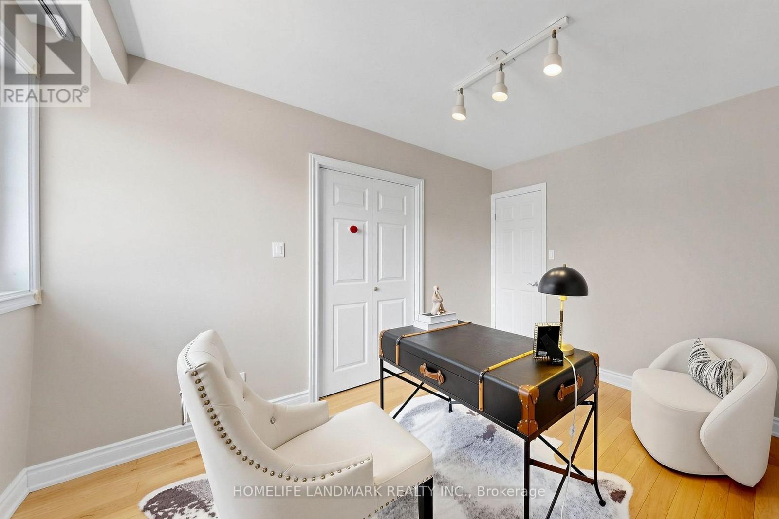 56 KENTLAND CRESCENT - 31