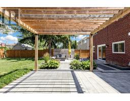 56 Kentland Crescent, Toronto, ON M2M2X6 Photo 44