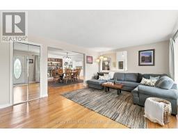 Foyer - 56 Golf Course Rd Road, Rideau Lakes, ON K0G1X0 Photo 10