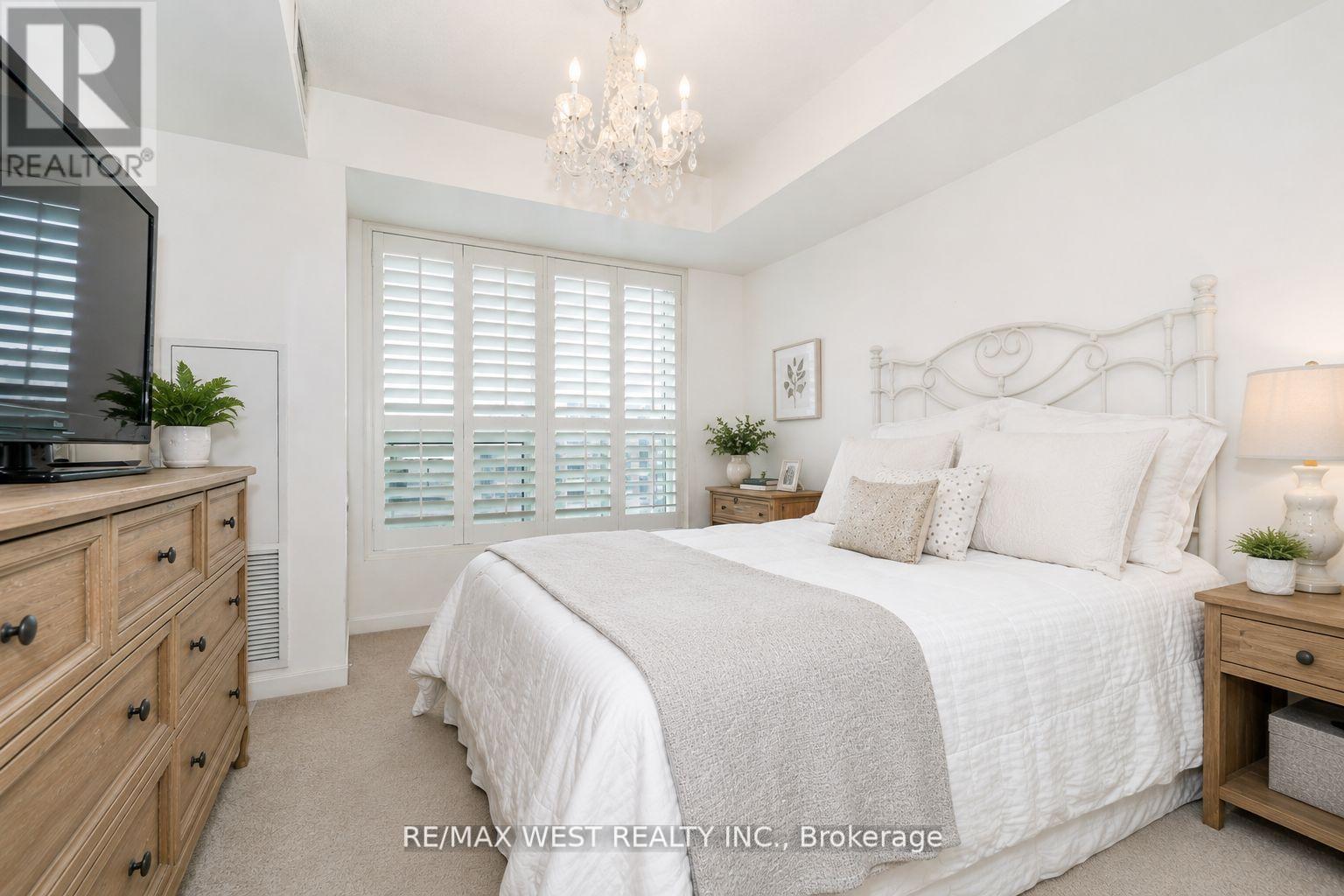 #1116 1235 BAYLY STREET - 5