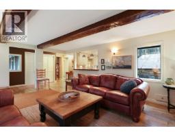 Kitchen - 2138 Left Rd, Courtenay, BC V9J1T9 Photo 9