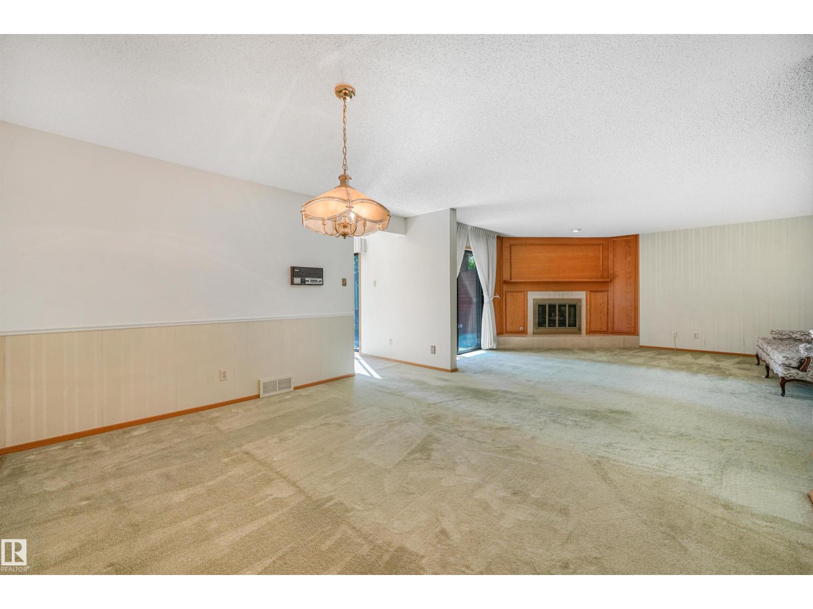 #18 500 LESSARD DR NW - Image 11